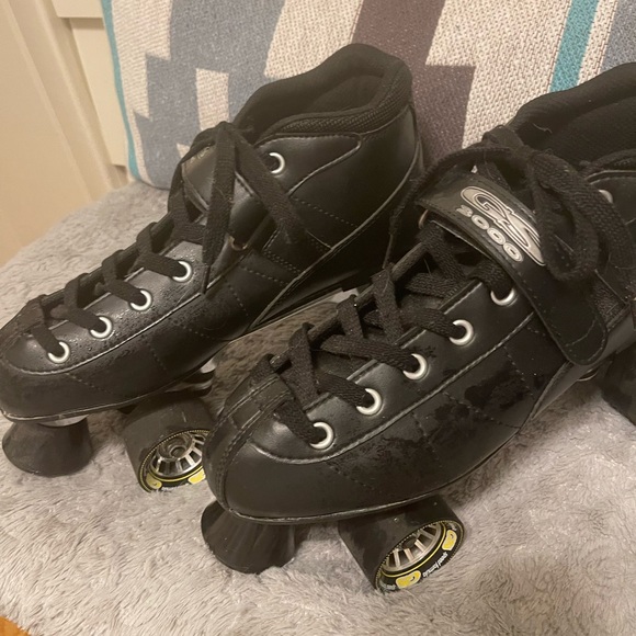 Men’s size 11 rolling skates - Picture 5 of 6